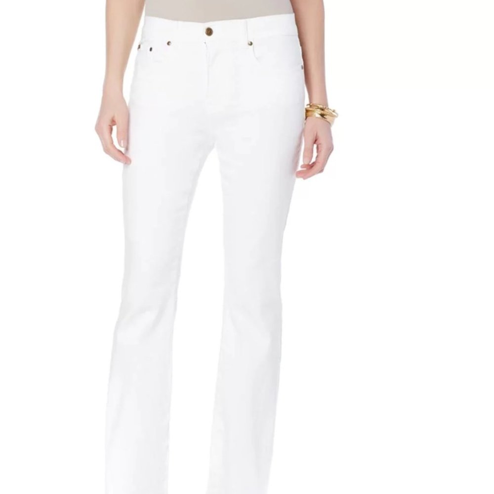 DG2 by Diane Gilman White Jeans Size 8